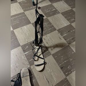 Women’s lace up sandal